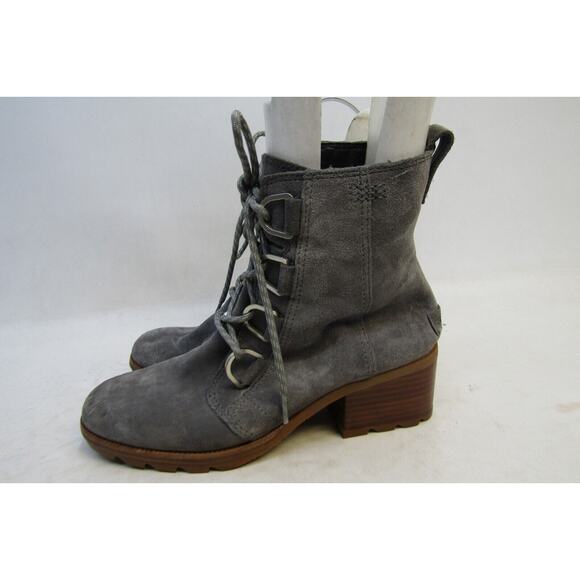 Sorel Womens Size 8 Gray Suede Lace Up Ankle Fashion Boots Bootie
